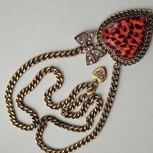 BETSEY JOHNSON 32" Long Goldtone Animal Print Heart Necklace